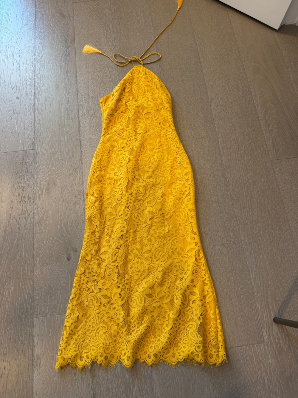 House of Harlow 1960 Yellow One-Shoulder Lace Halter Maxi